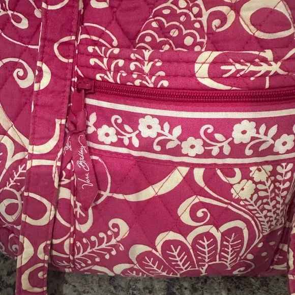 Vera Bradley Tote Bag Fabric Pink and White Floral Pattern - Picture 2 of 11